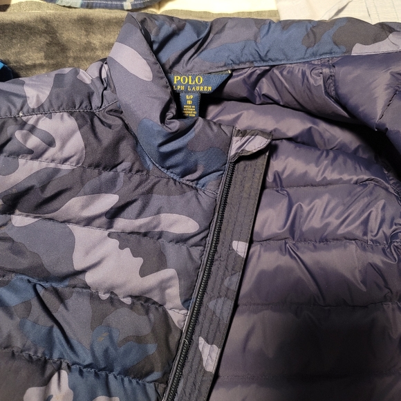 Boys clothes - Picture 4 of 10